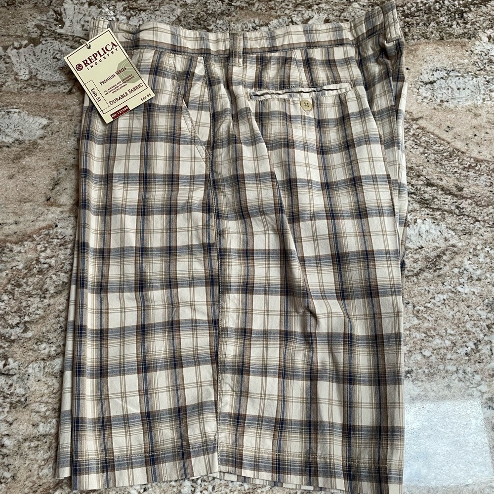 Men's Plaid shorts